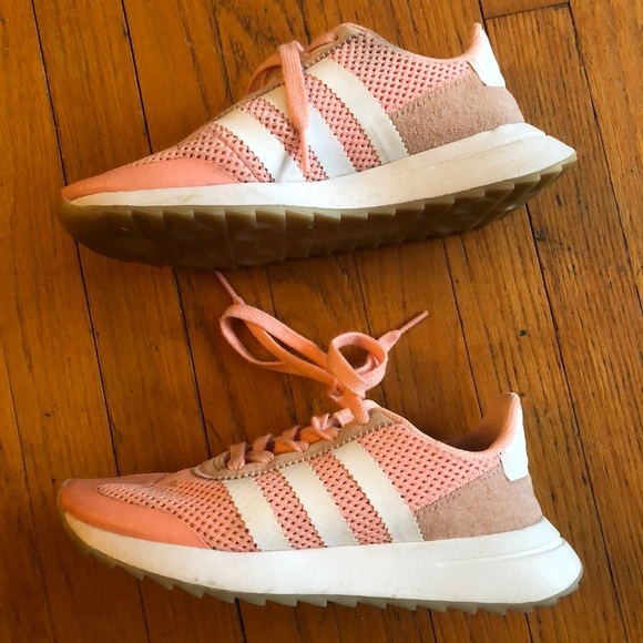 Adidas Apricot Flashback - Picture 4 of 5